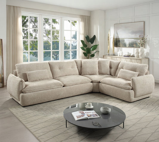 Jonina Sectional Sofa w/4 Pillows