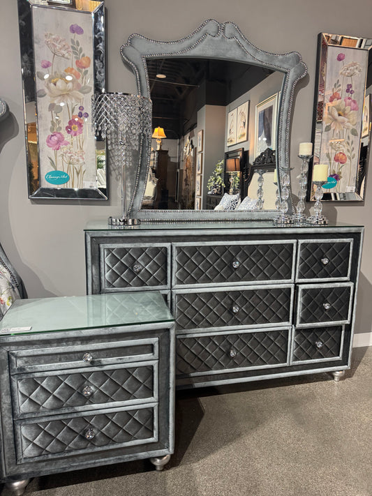 Cameo Bedroom Collection